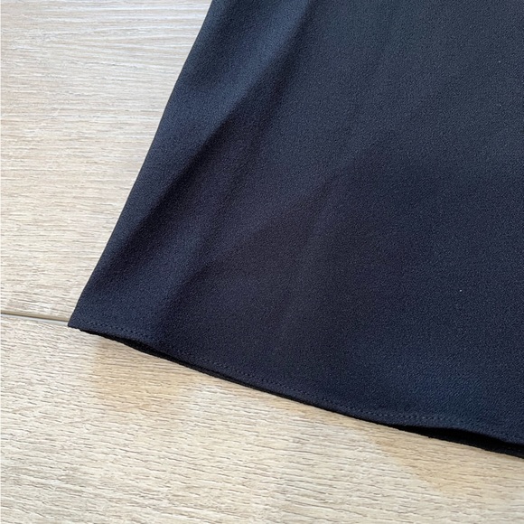 THEORY a-line v-neck black sleeveless blouse in Rosalina crepe size XS - Picture 10 of 13